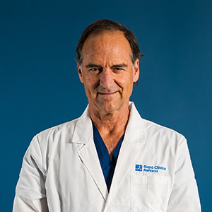 Foto de Dr. Claudio Enrique De Amesti Ceroni