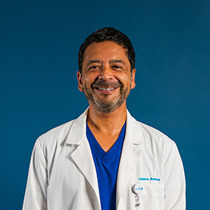 Foto de Dr. Rubén Córdova Cortés